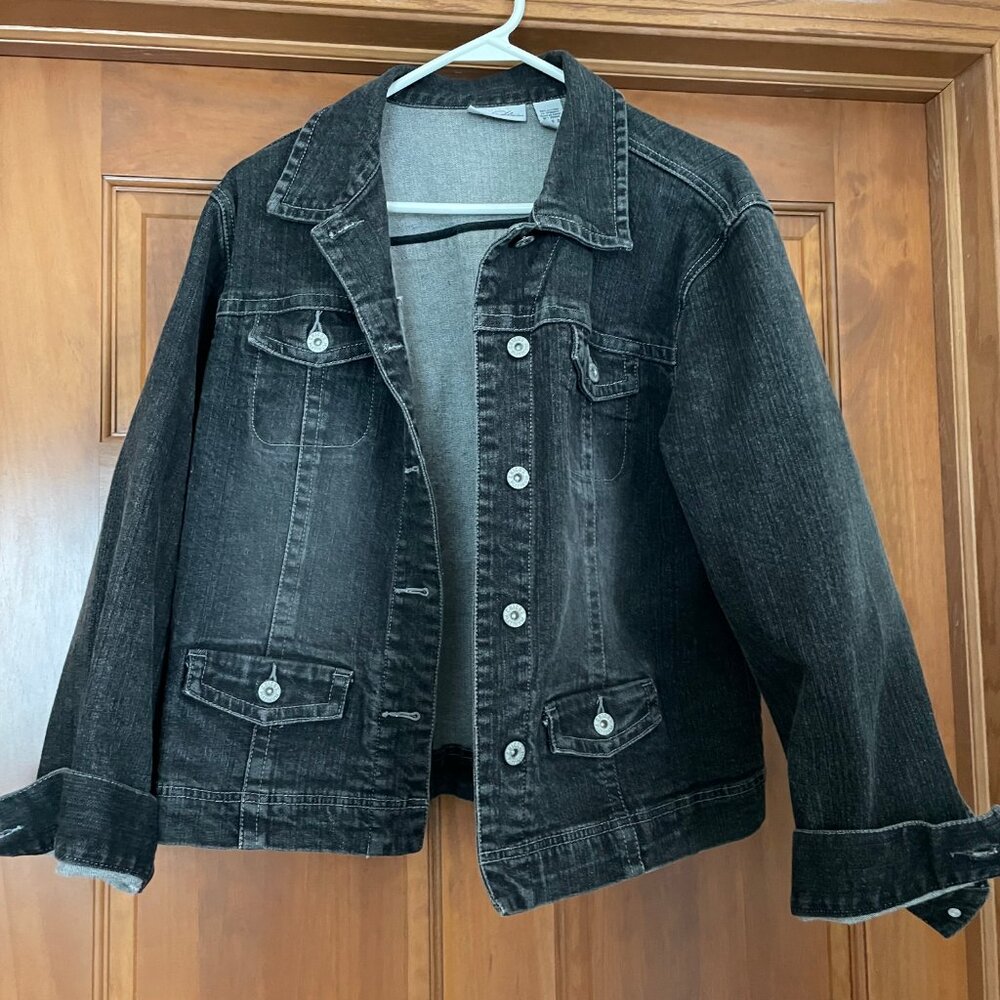 Chicos Platinum Womens Size 2 Black Jean Jacket